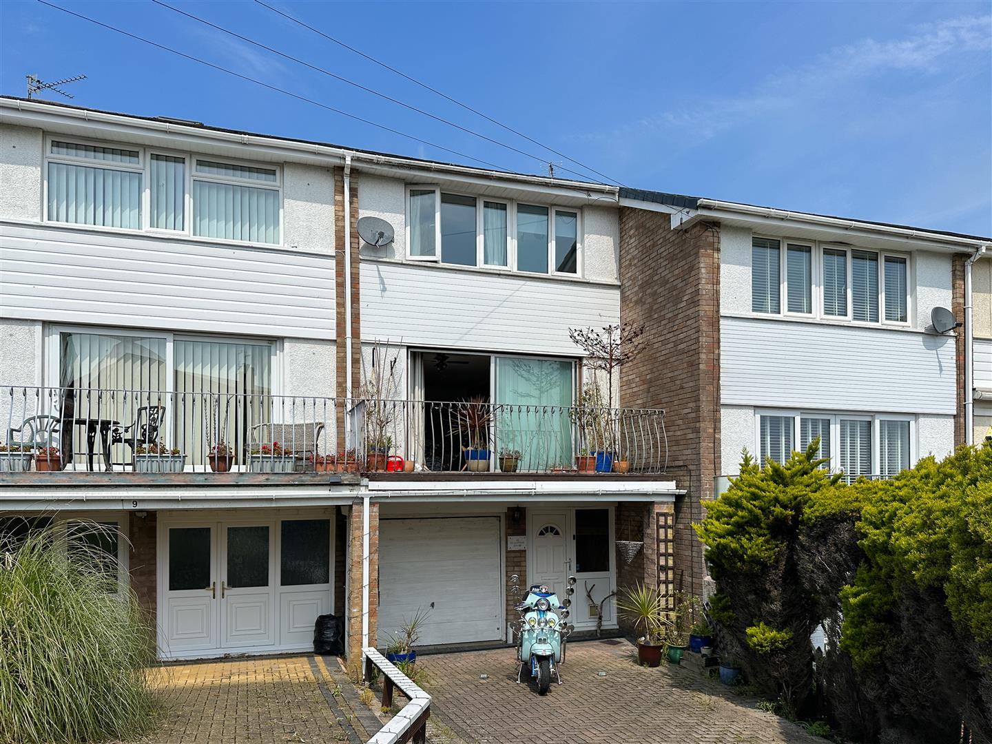 Marine Drive, Barry Knights Estate Agents